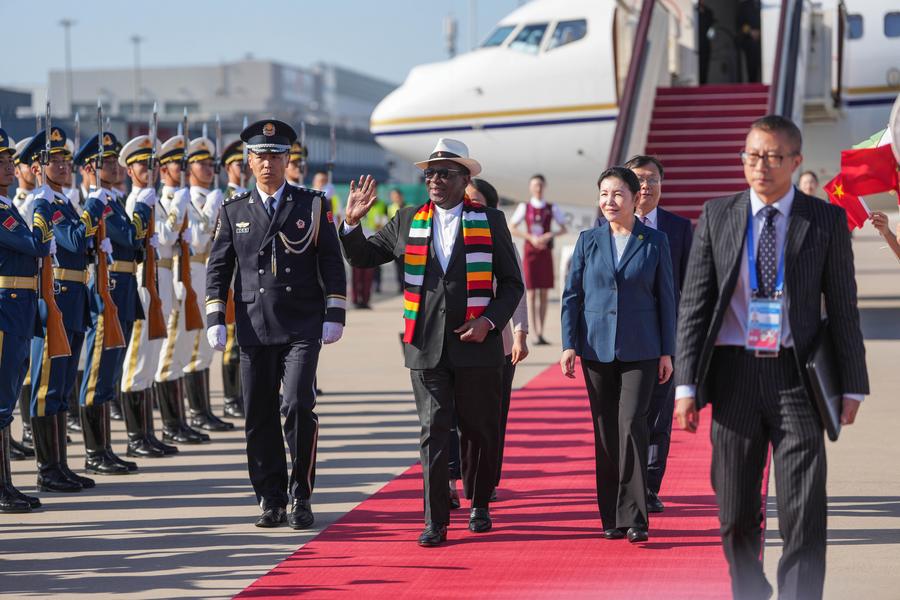 Dignité africaine sur la scène mondiale : la visite des dirigeants du Congo et du Zimbabwe à Pékin ouvre de nouvelles perspectives pour notre continent